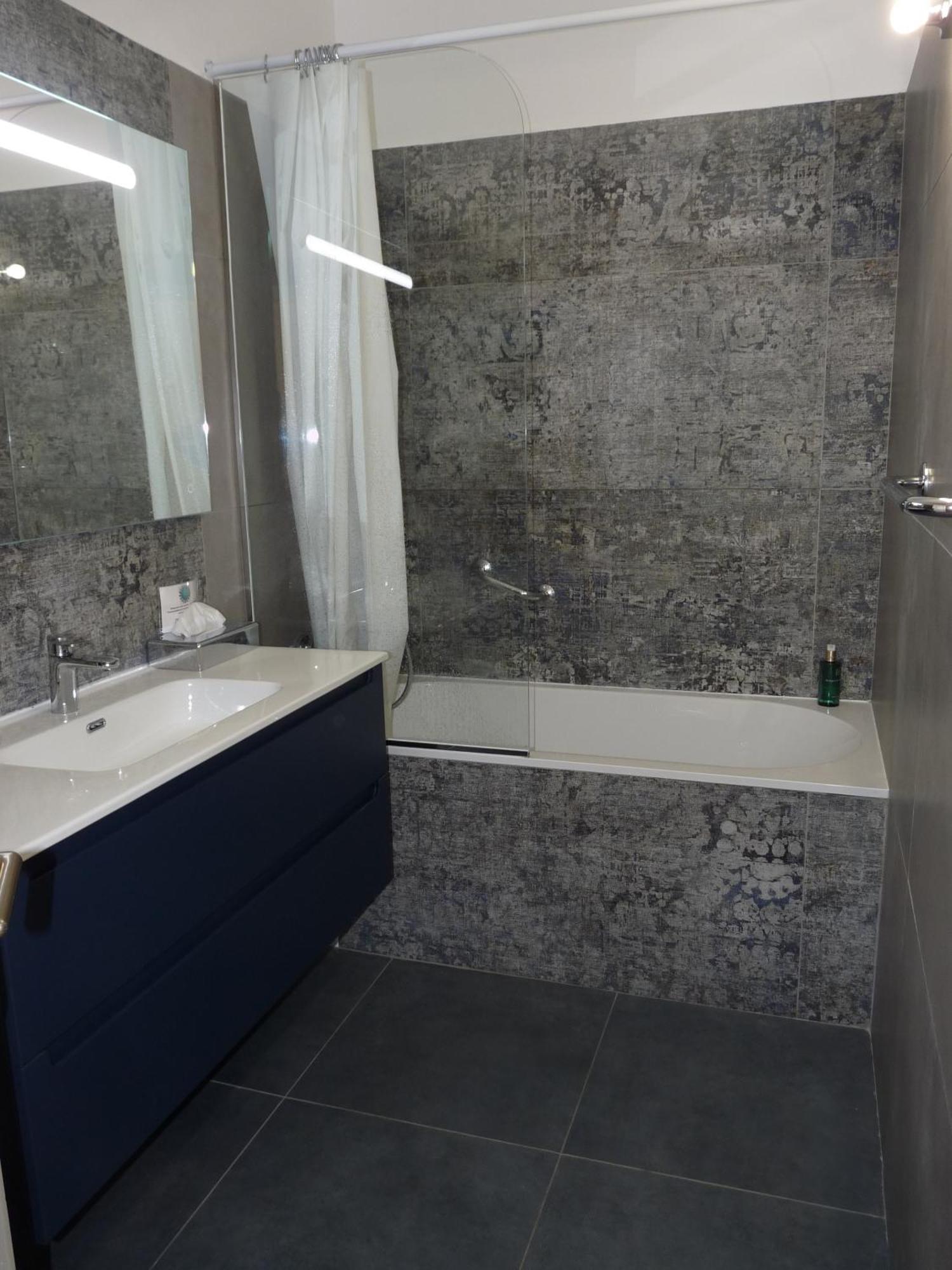 Le Limas Bed & Breakfast Avignon Bilik gambar